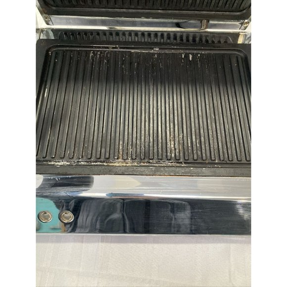 Vitantonio Panini Press Frosted Glass Chrome Wood Handle Grill VTGPN11CAN - Picture 6 of 9